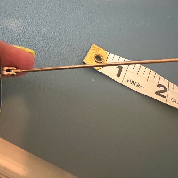 Ray Ban Aviator Sunglasses Green Lens and Gold Frames - Picture 12 of 14